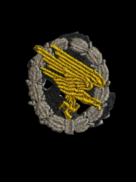 WW2 damaged Fallschirmjager Paratrooper Cloth Badge Luftwaffe