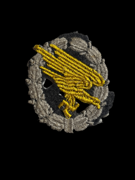 WW2 damaged Fallschirmjager Paratrooper Cloth Badge Luftwaffe
