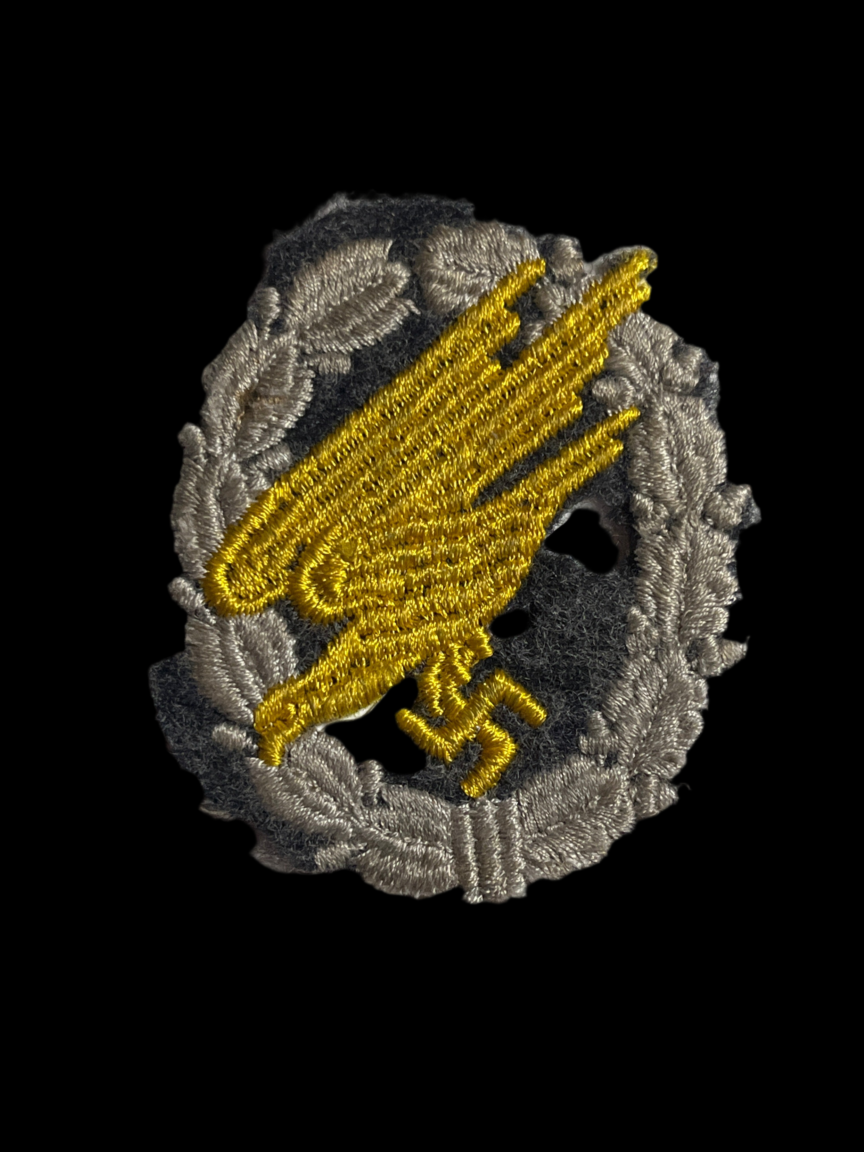 WW2 damaged Fallschirmjager Paratrooper Cloth Badge Luftwaffe
