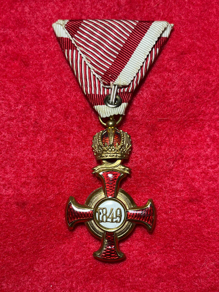 WW1 Austro Hungarian Golden Cross Of Merit 1st Class Made In Vienna 1870s-1914
