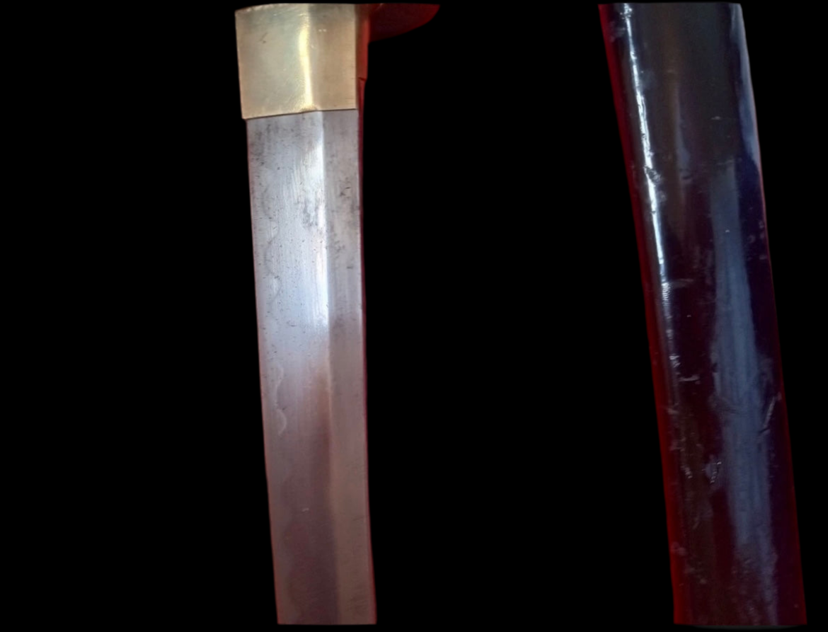 WWII IJA Officers Shin Gunto Katana in Traditional fittings and scabbard Bring back captured in Philippines Dated 1940