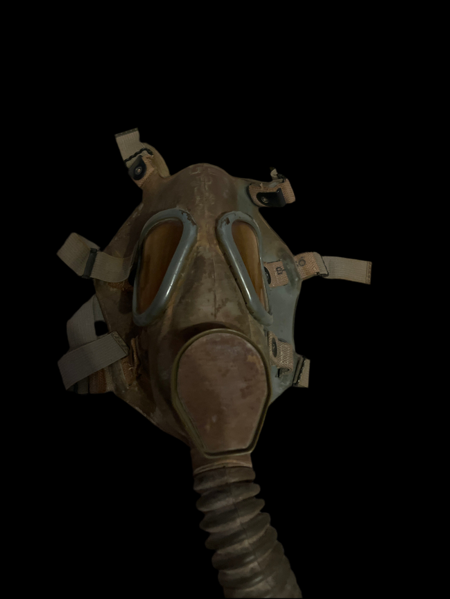 Twice Named WW2 US Gas Mask With Bag