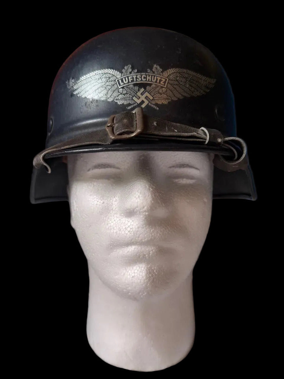 WW2 German M.40 Luftschutz Helmet